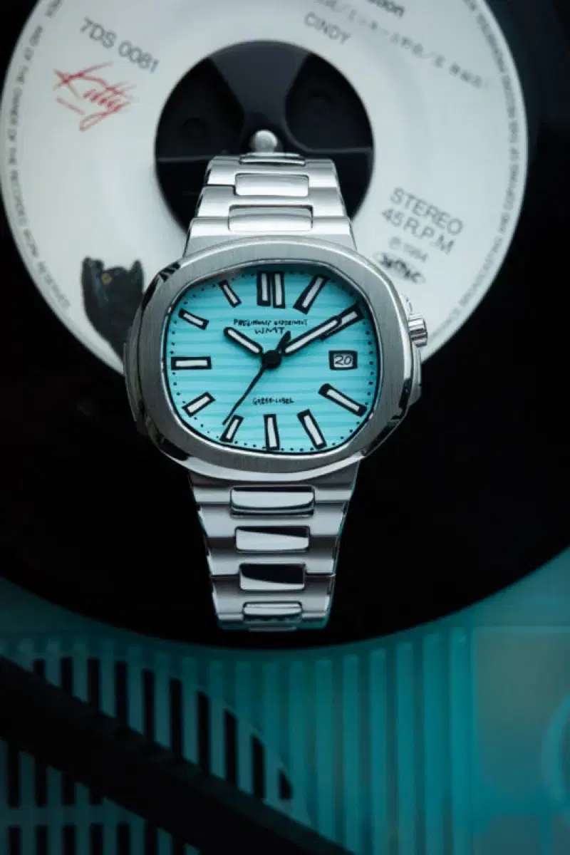 新品未使用 WMT WATCHES GREEN-LABEL AQUAMARINE WMT WATCHES GREEN-LABEL AM0060C 